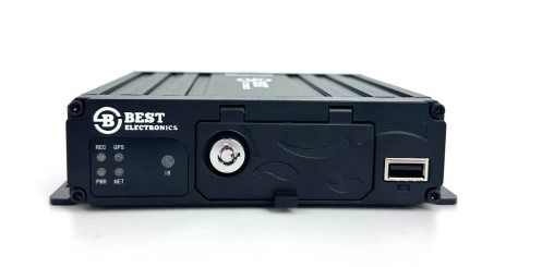 Видеорегистратор 4-канальный MDR 8210 V2