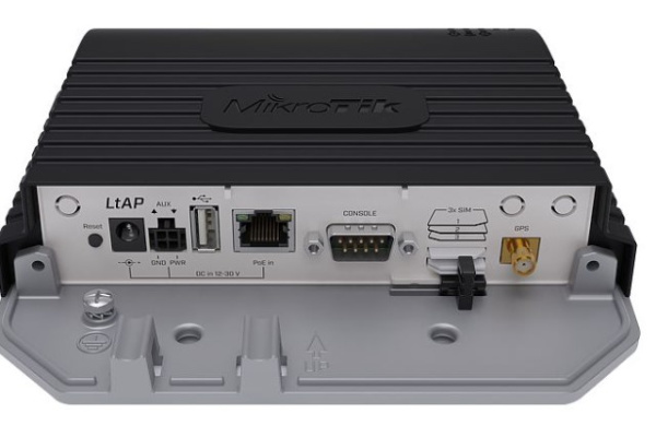 Маршрутизатор MikroTik LtAP LR8 LTE kit